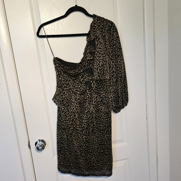 COLLECTIVE CONCEPTS Animal Print One Shoulder Dress Size Large - Picture 3 of 5